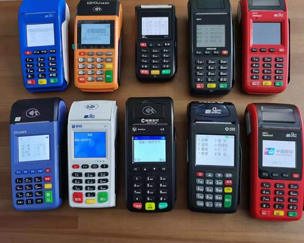 从拒绝到推荐：一个餐饮老板的大理刷卡机使用记